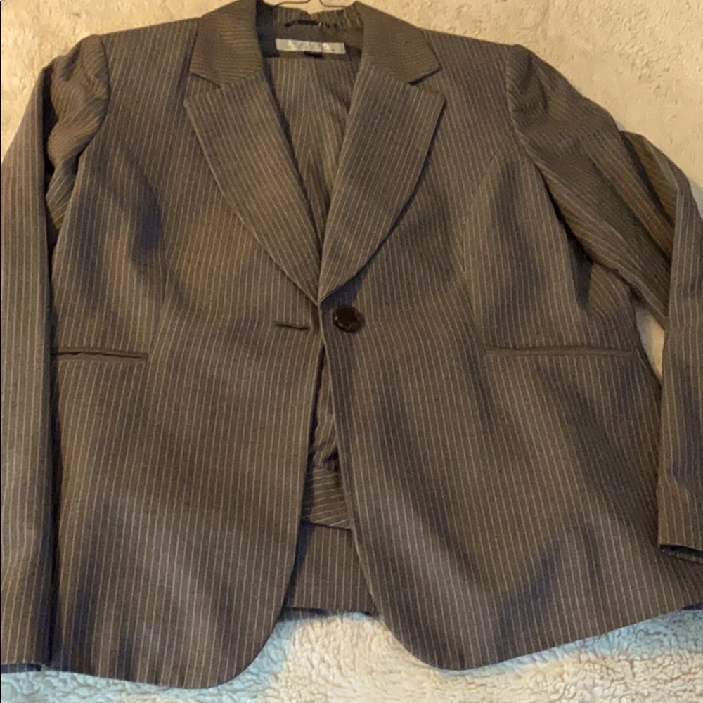 2pc women’s suit gray pin stripe